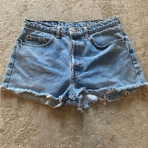 LEVI 501 highrise jean shorts